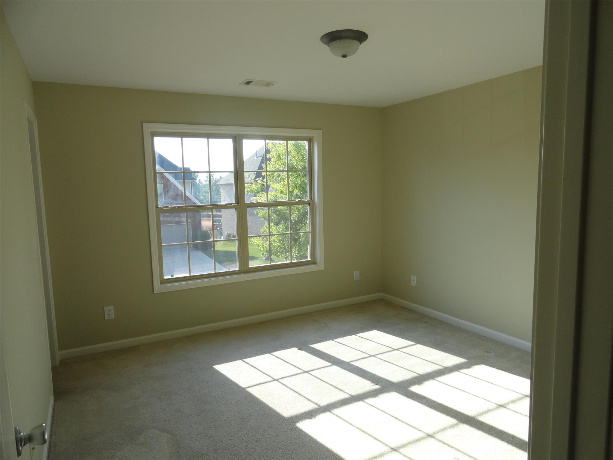 85 Riverstone Dr, Covington, GA 30014 photo 10