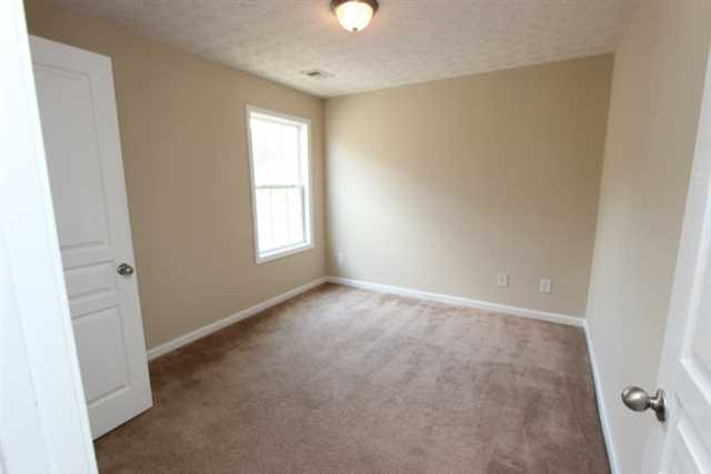 6128 Ruth St, Covington, GA 30014 photo 9