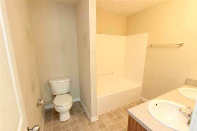 6128 Ruth St, Covington, GA 30014 photo 6