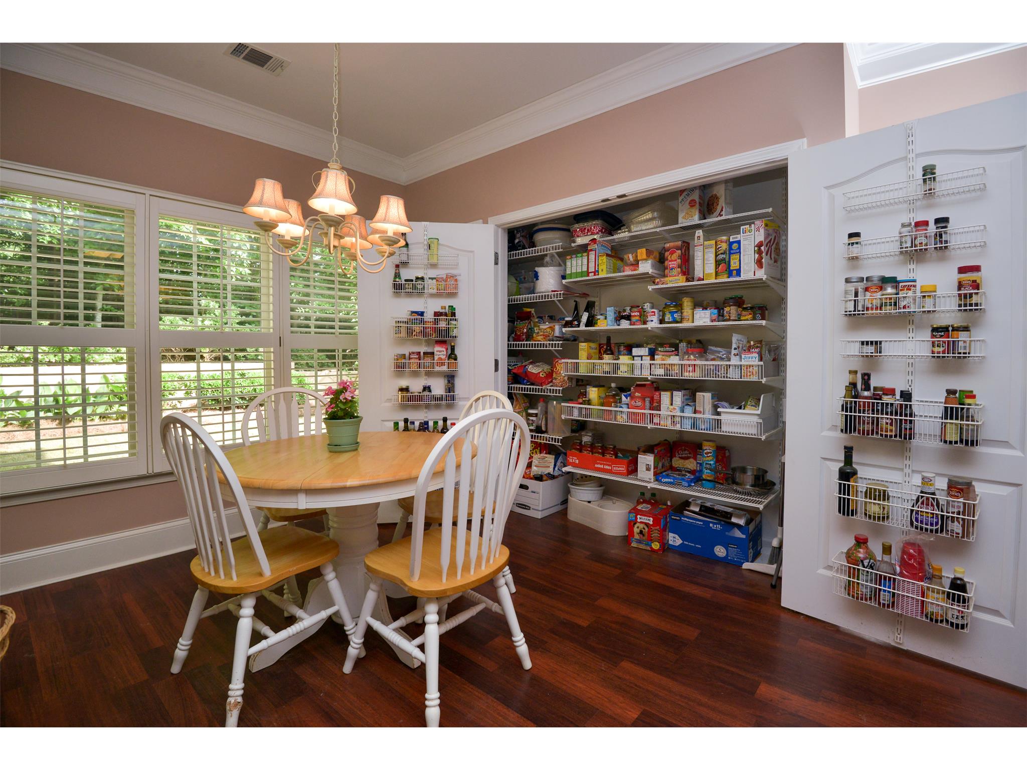 3950 Stonebriar Ct, Duluth, GA 30097 photo 8