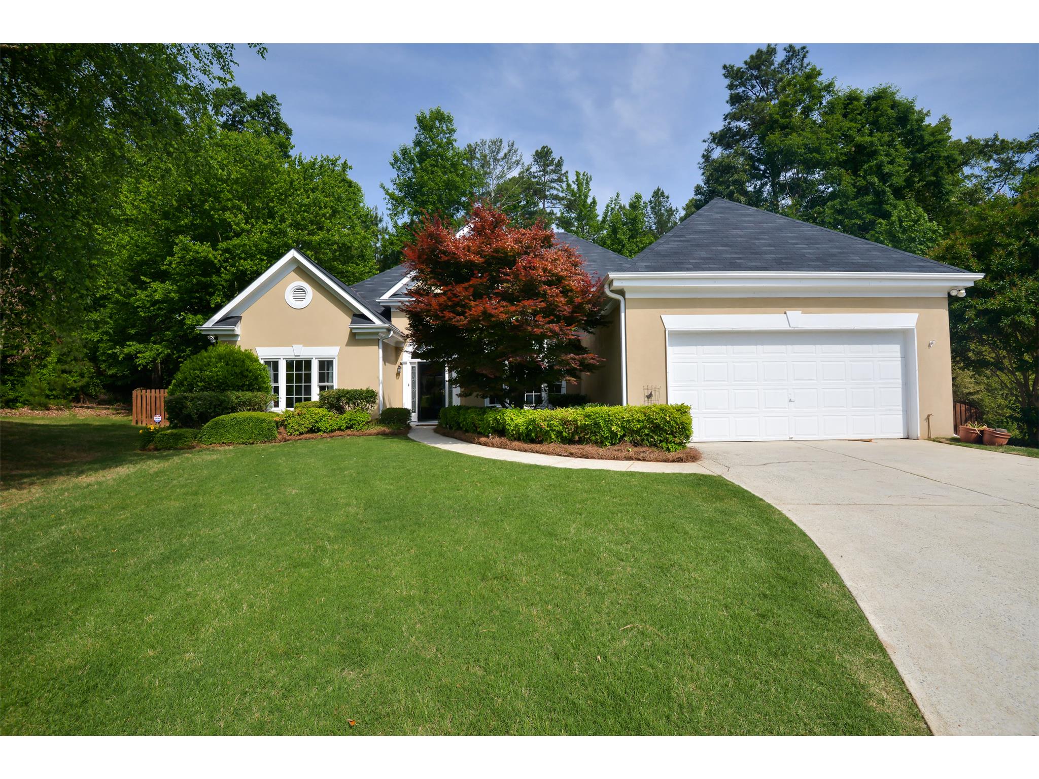 3950 Stonebriar Ct, Duluth, GA 30097 photo 1