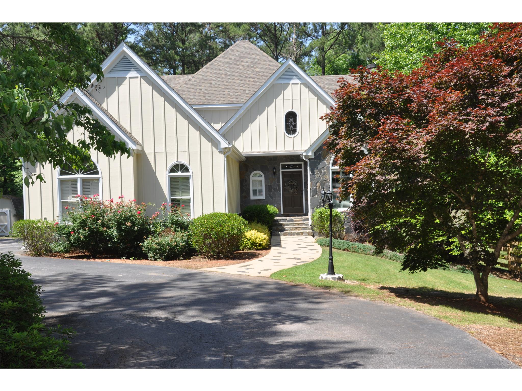 128 N Shore Dr, Lagrange, GA 30240 photo 1