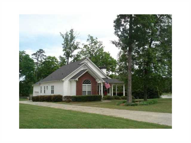701 Michael Dr, Winder, GA 30680 photo 1