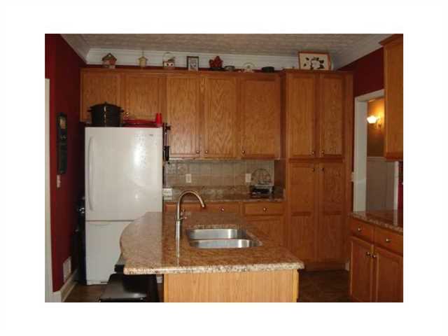 701 Michael Dr, Winder, GA 30680 photo 6