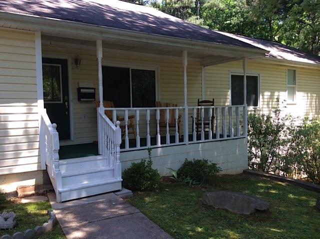 2888 Knotty Pine Ct, Buford, GA 30519 photo 3