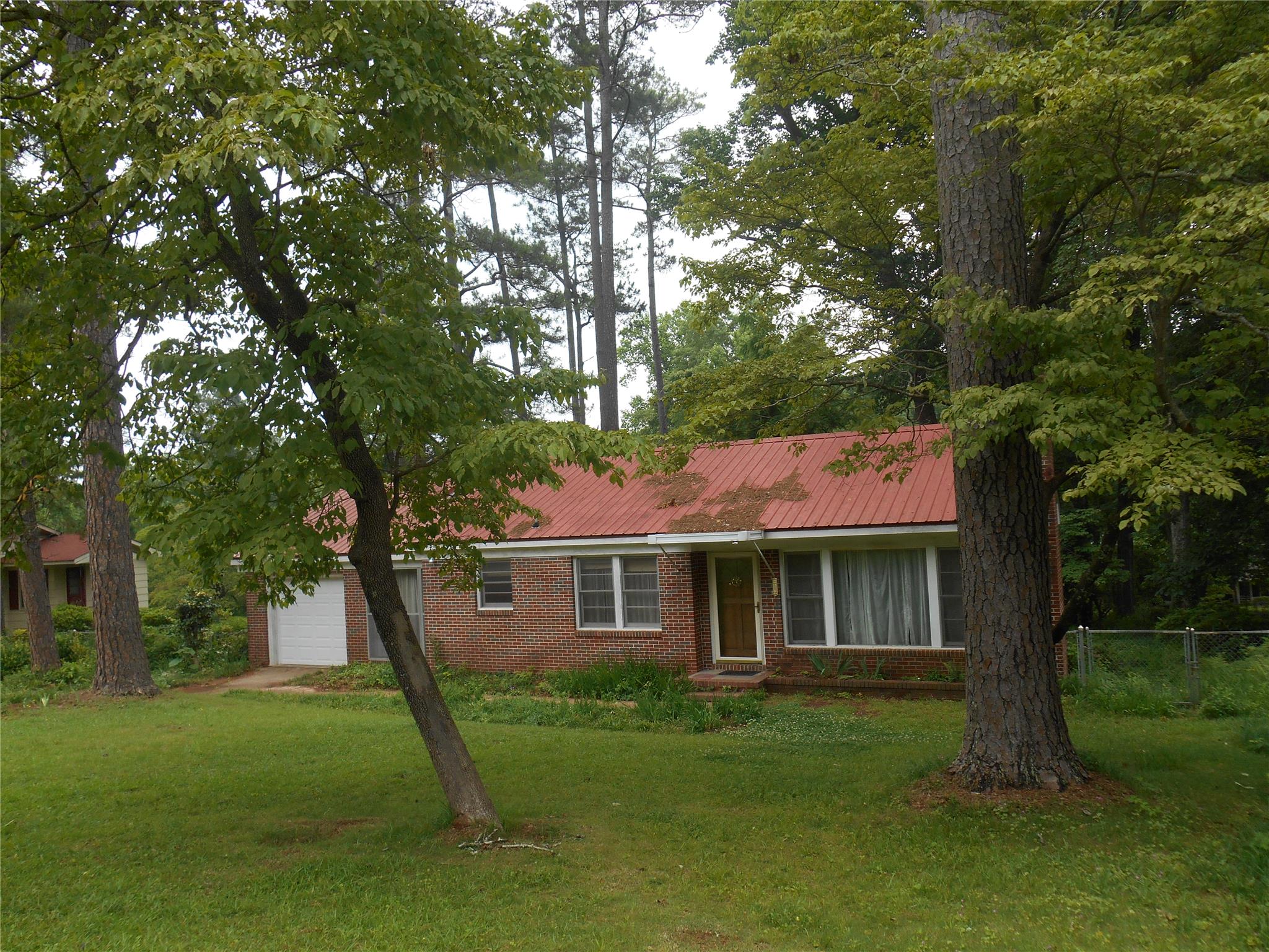 329 Park Hl, Lagrange, GA 30240 photo 2