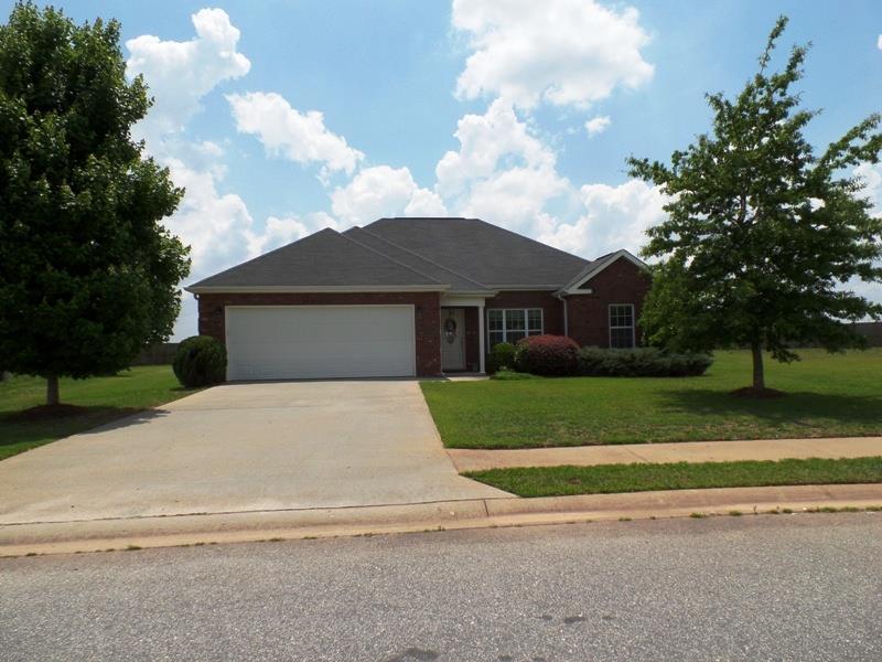 140 Amber Dr, Byron, GA 31008 photo 1