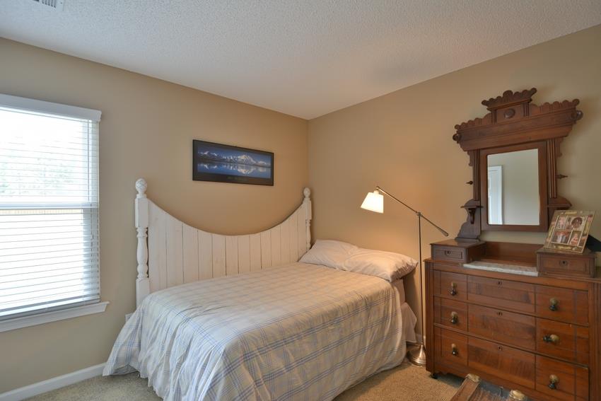 160 Sharon Trl, Suwanee, GA 30024 photo 20