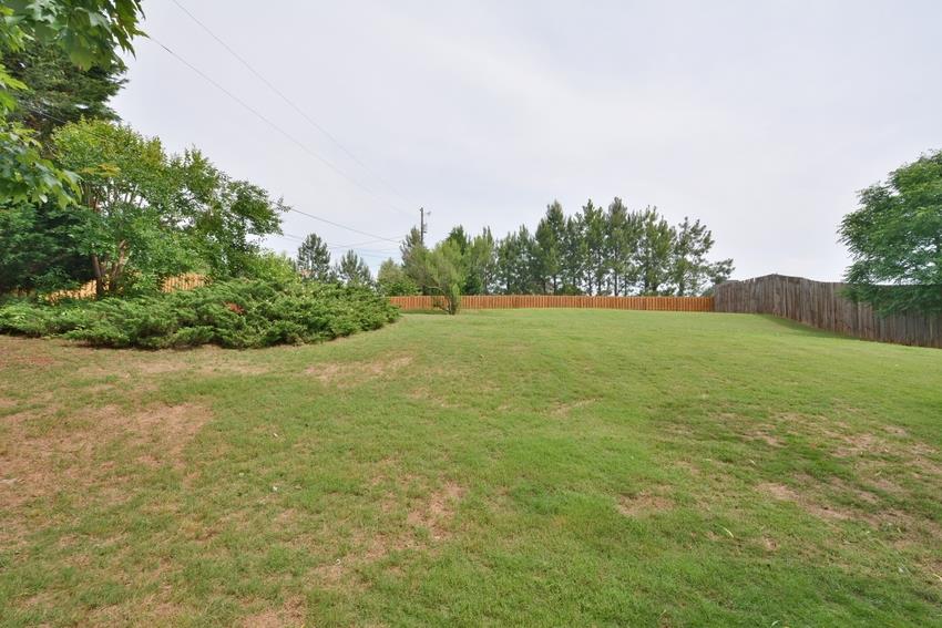 160 Sharon Trl, Suwanee, GA 30024 photo 23