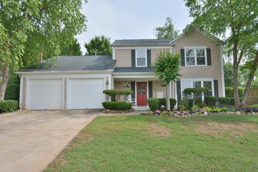 160 Sharon Trl, Suwanee, GA 30024 photo 3