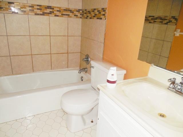 6856 Maddox Rd, Morrow, GA 30260 photo 9