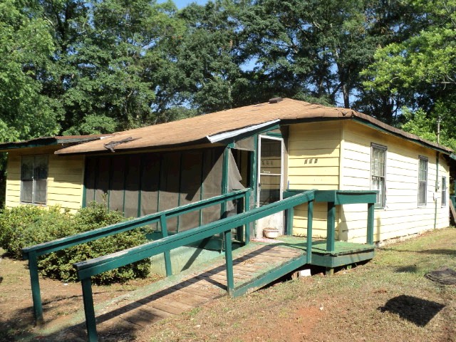 132 Perry St, Monroe, GA 30655 photo 6