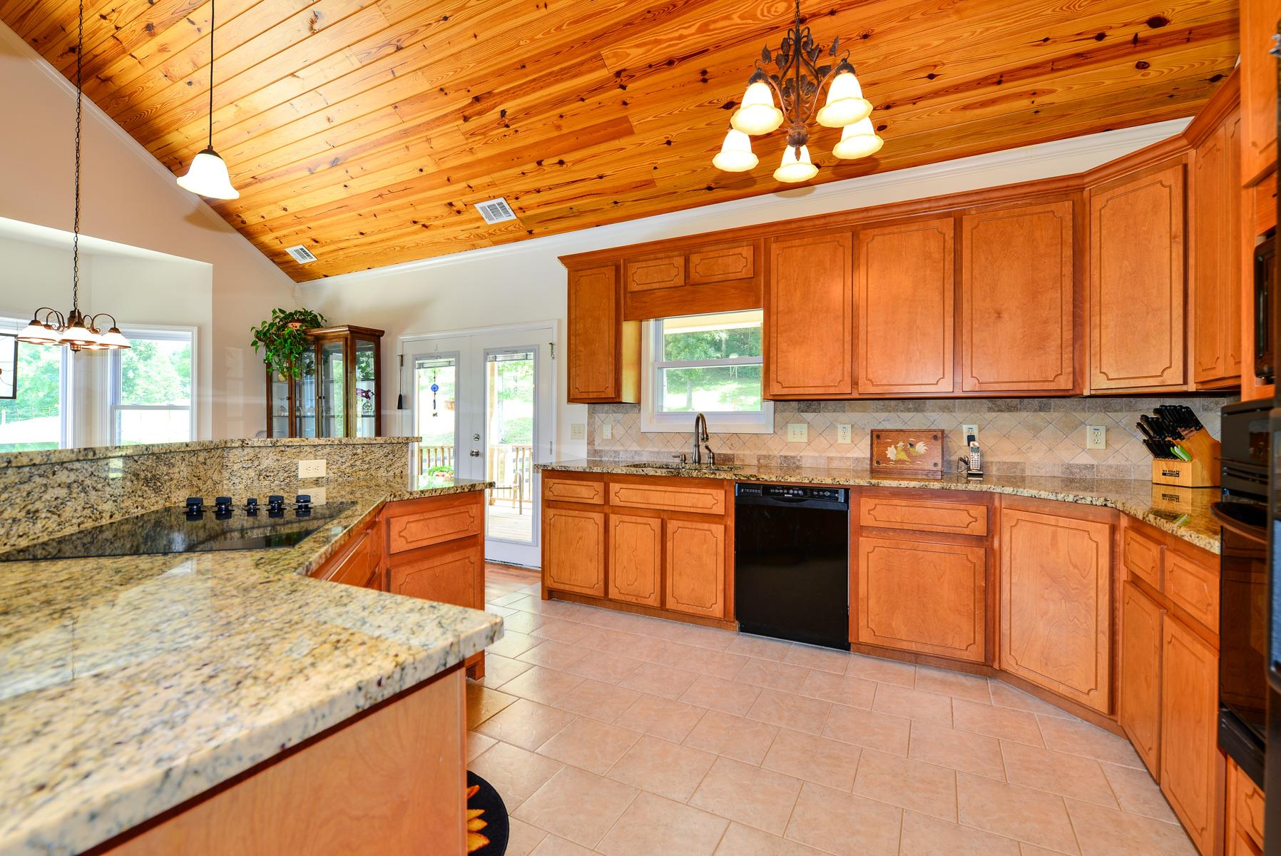 111 Hobson Dr, Jasper, GA 30143 photo 6