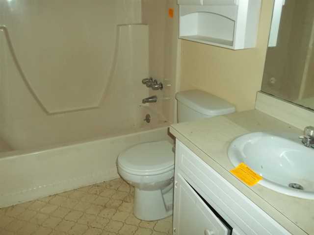 561 Stonehedge Dr, Stone Mountain, GA 30087 photo 10