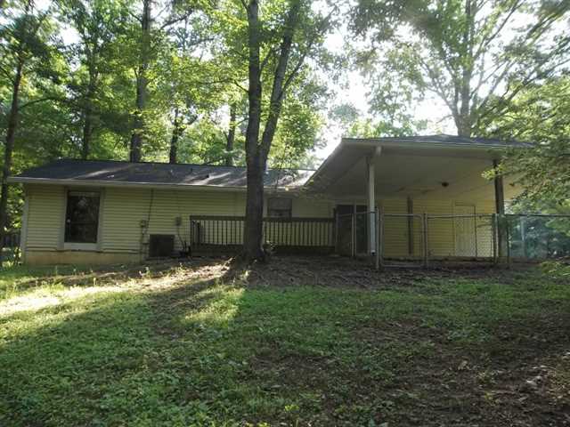 561 Stonehedge Dr, Stone Mountain, GA 30087 photo 4