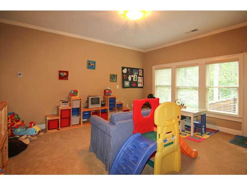 600 Settles Brook Ct, Suwanee, GA 30024 photo 23