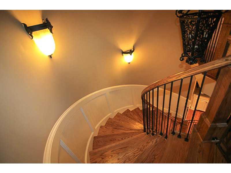 600 Settles Brook Ct, Suwanee, GA 30024 photo 9