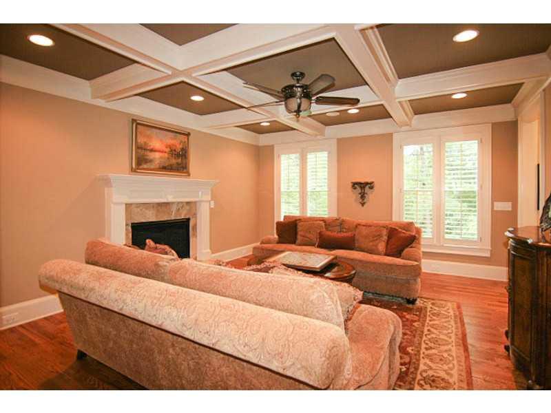 600 Settles Brook Ct, Suwanee, GA 30024 photo 10