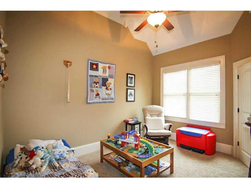 600 Settles Brook Ct, Suwanee, GA 30024 photo 18