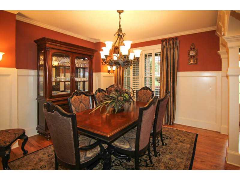 600 Settles Brook Ct, Suwanee, GA 30024 photo 6