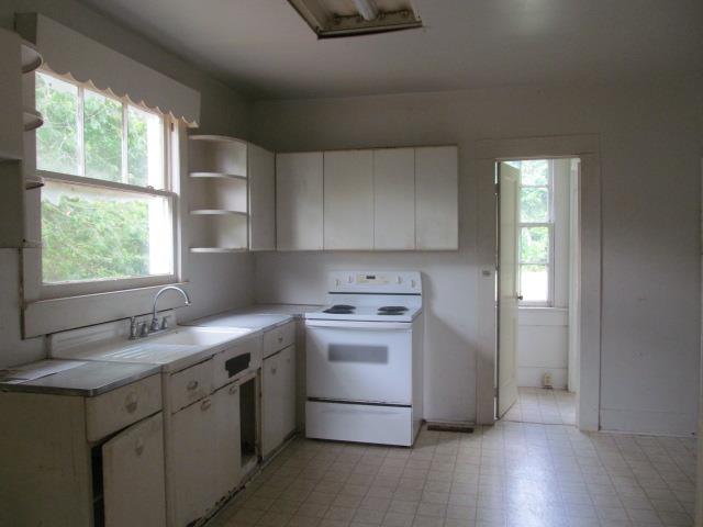 1103 Juniper St, Lagrange, GA 30240 photo 3