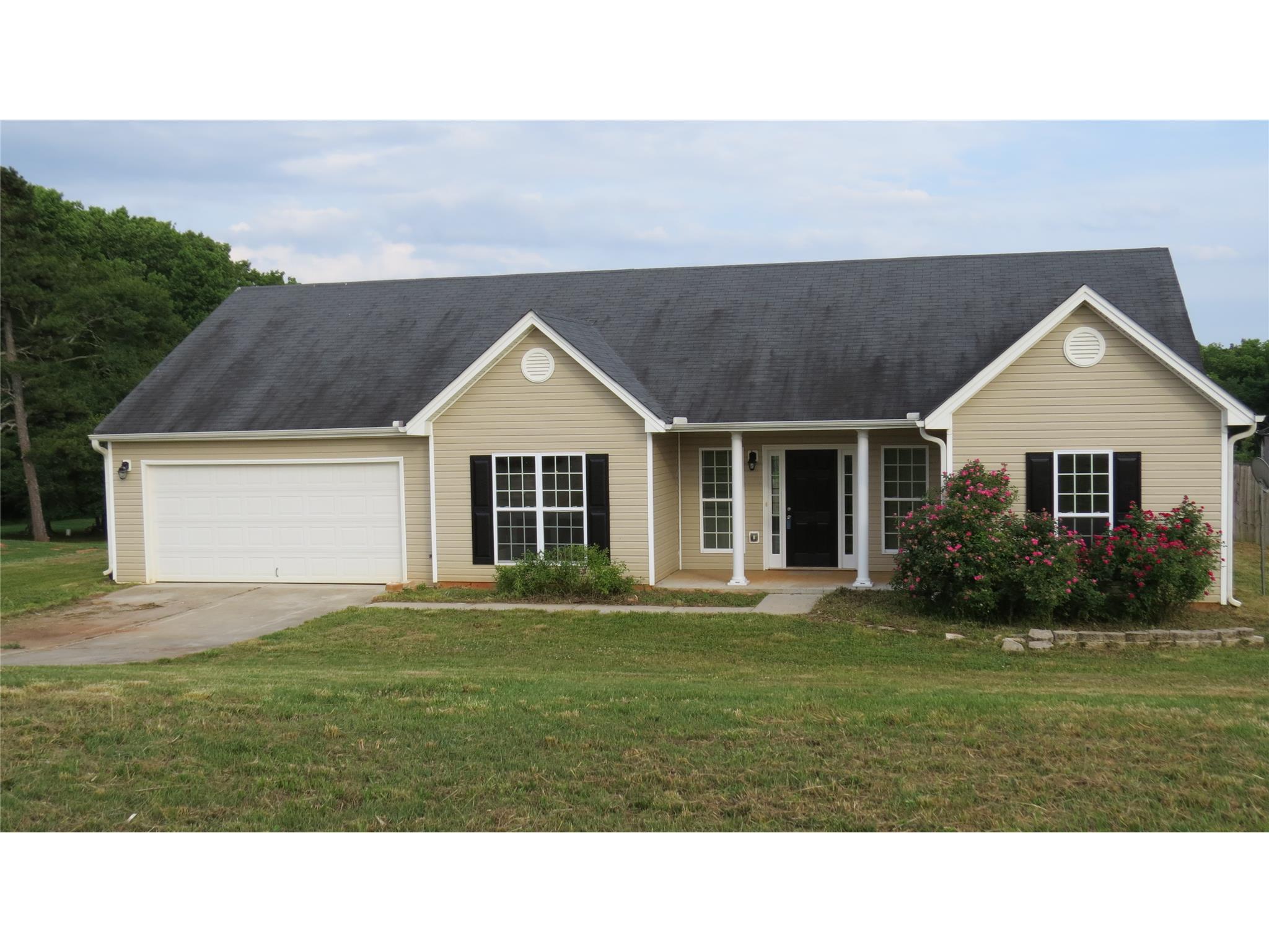 2903 Cavern Trl, Statham, GA 30666 photo 1