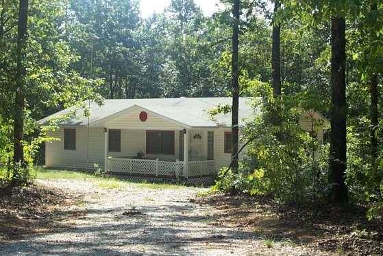 136 Spring Branch Cir, Toccoa, GA 30577 photo 1
