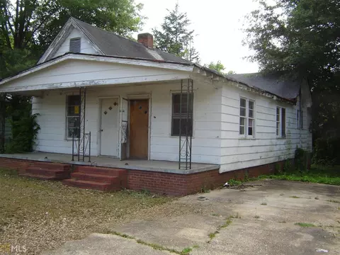 1014 E 3rd Ave, Lanett, AL 36863 photo 3