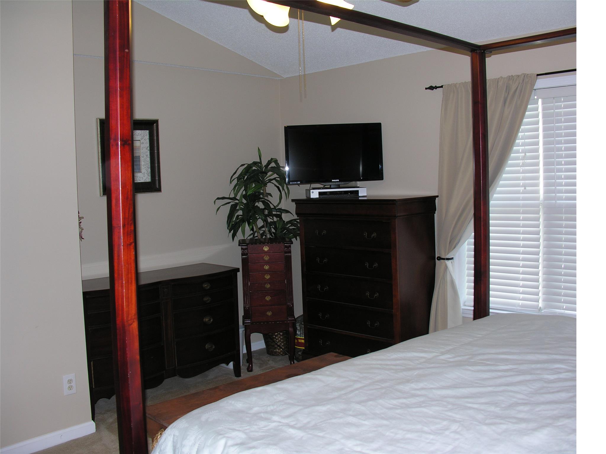 2140 Pendleton Pl, Suwanee, GA 30024 photo 12