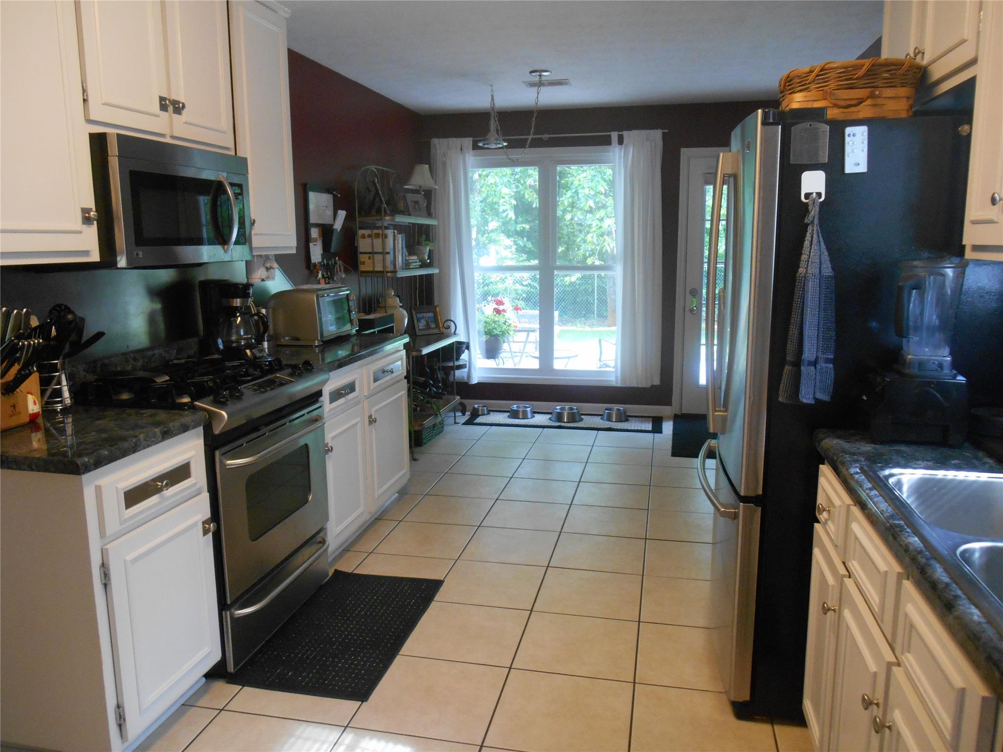 106 Pinebrook, Lagrange, GA 30240 photo 8