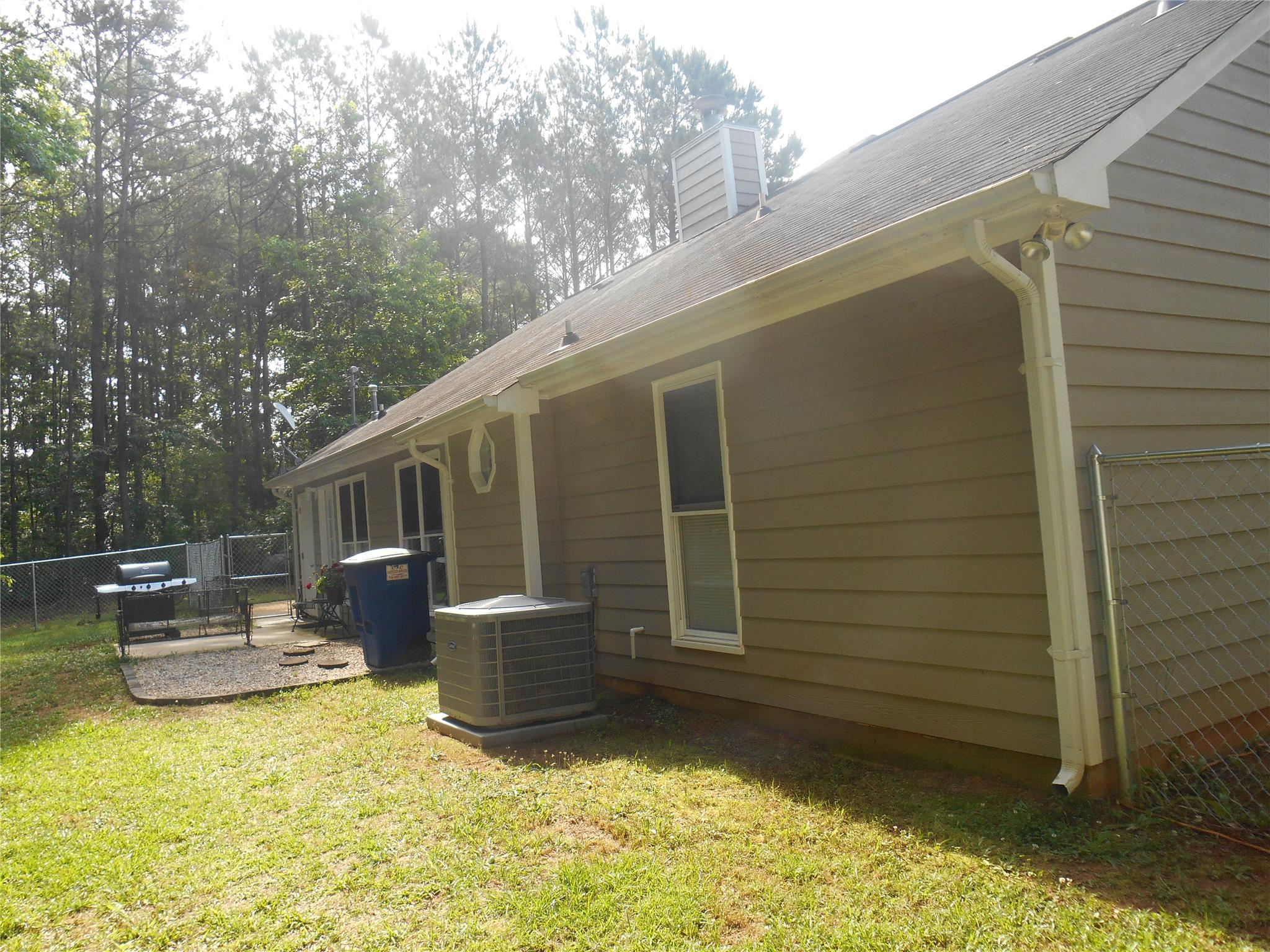 106 Pinebrook, Lagrange, GA 30240 photo 15