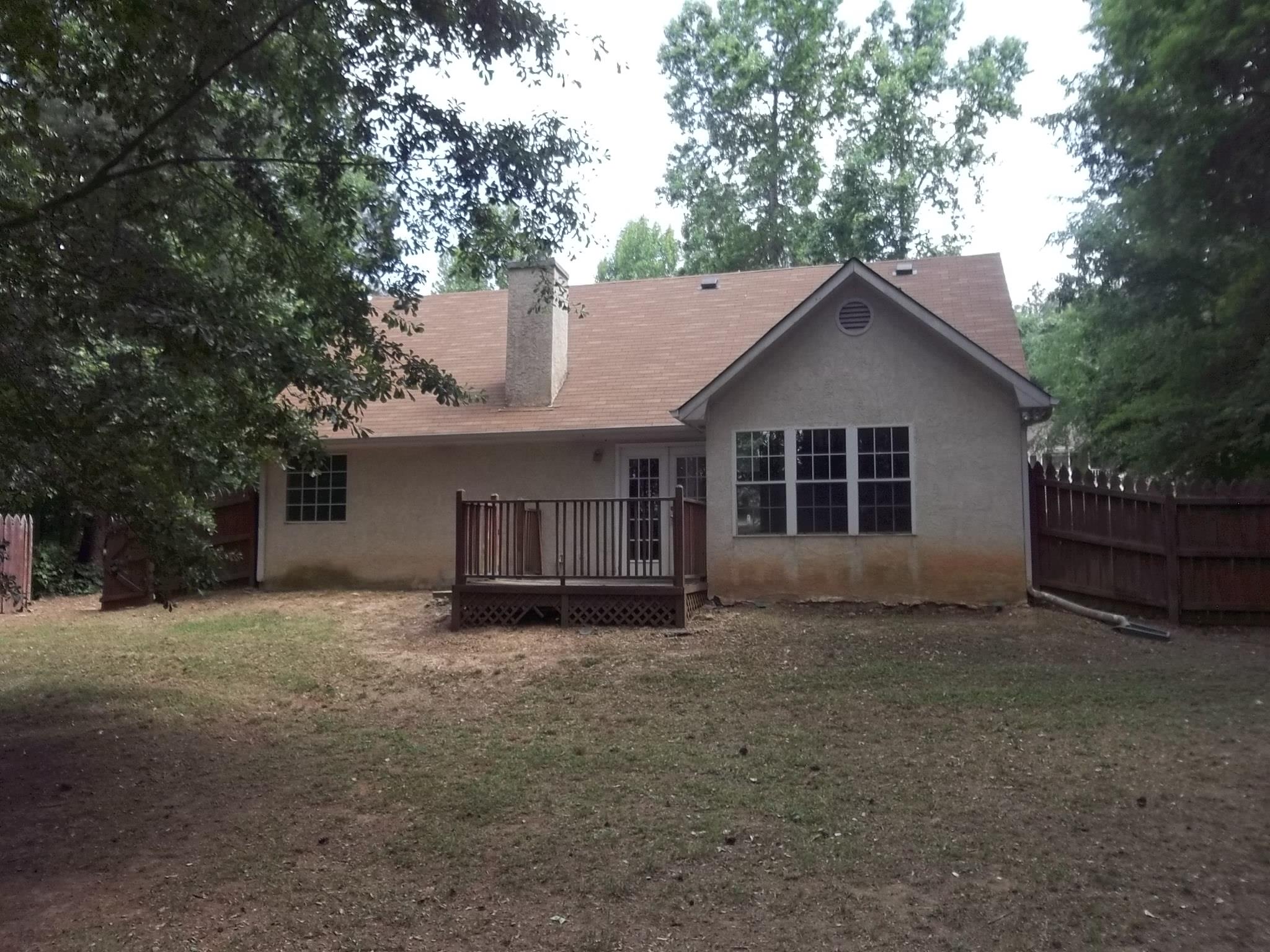 40 Apache Pointe Dr, Senoia, GA 30276 photo 2