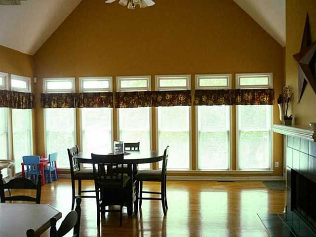 2132 Merrymount Dr, Suwanee, GA 30024 photo 11