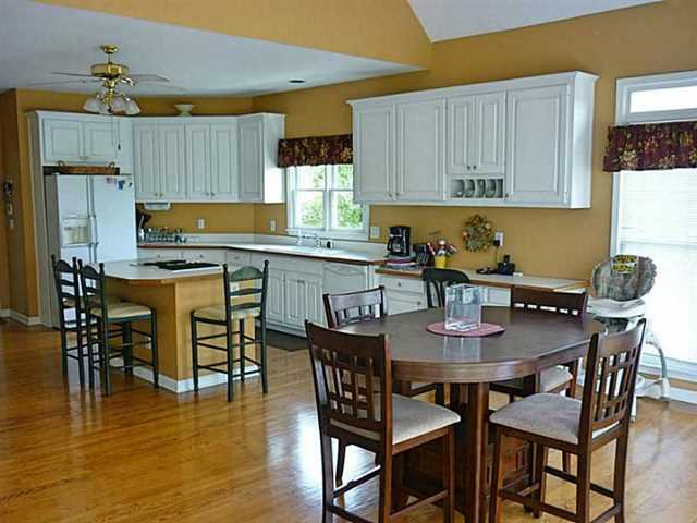 2132 Merrymount Dr, Suwanee, GA 30024 photo 12