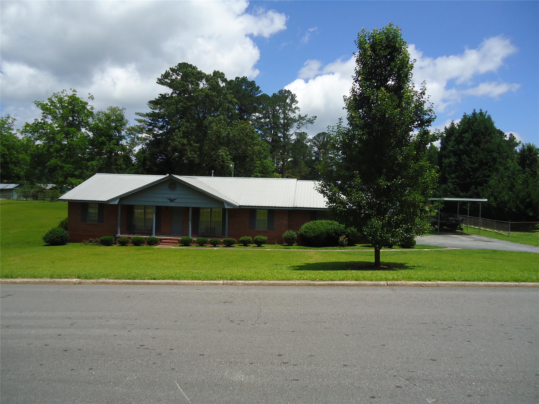 915 Utah St, Lagrange, GA 30241 photo 1