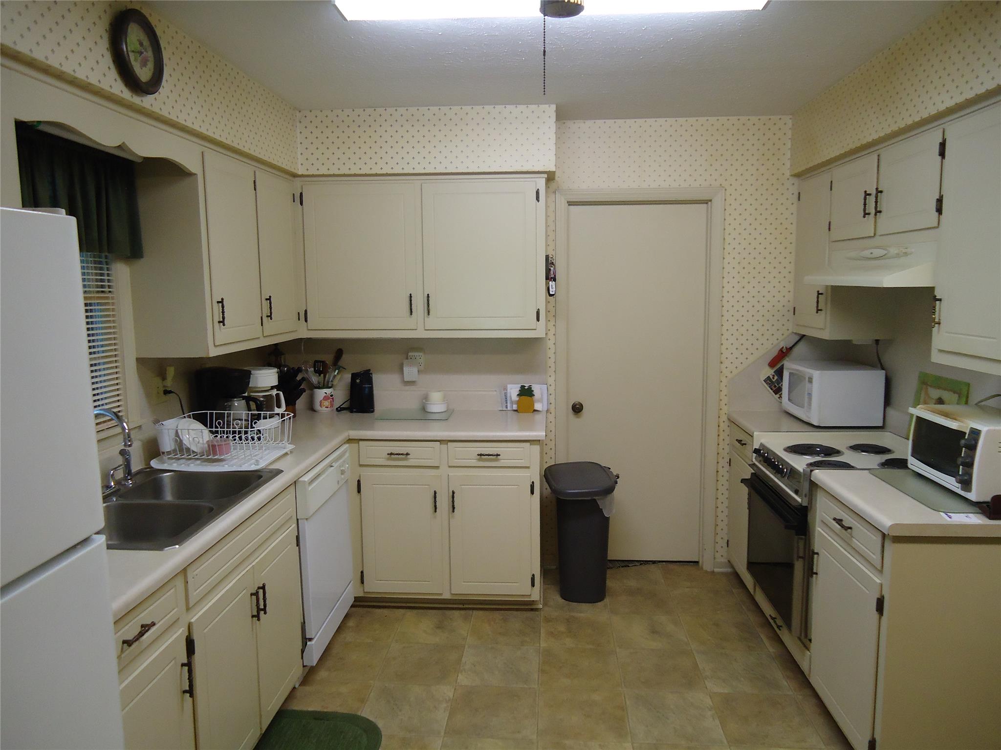 915 Utah St, Lagrange, GA 30241 photo 3