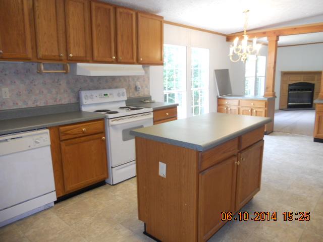 477 Redstone Dr, Winder, GA 30680 photo 7