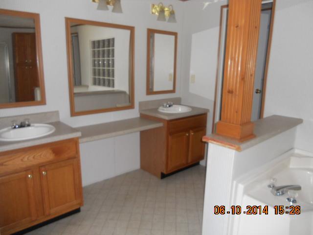 477 Redstone Dr, Winder, GA 30680 photo 10