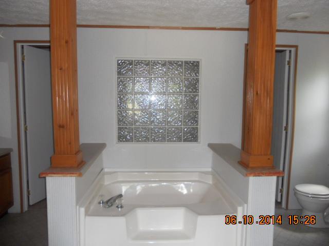 477 Redstone Dr, Winder, GA 30680 photo 9
