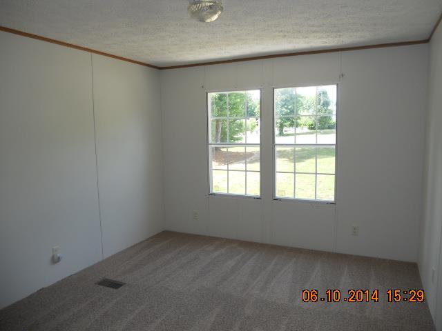 477 Redstone Dr, Winder, GA 30680 photo 14