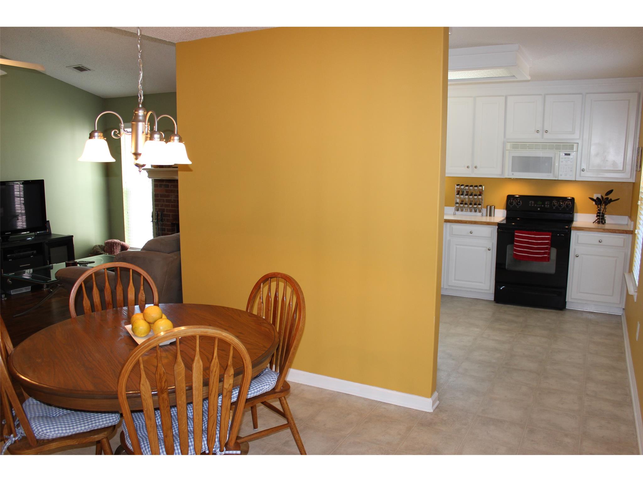 331 Simeon Rd, Statham, GA 30666 photo 7