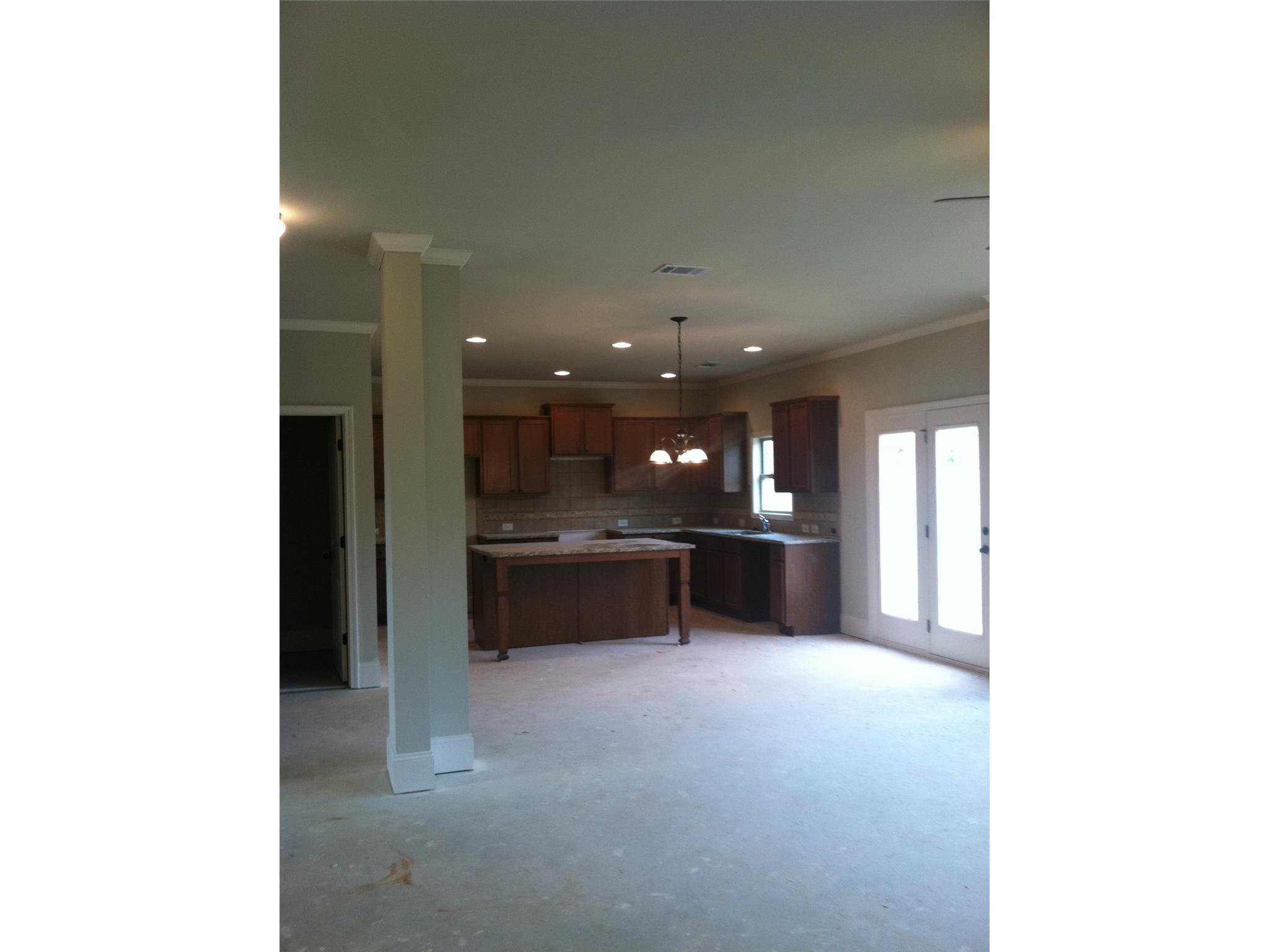 680 Eldridge Dr, Suwanee, GA 30024 photo 5