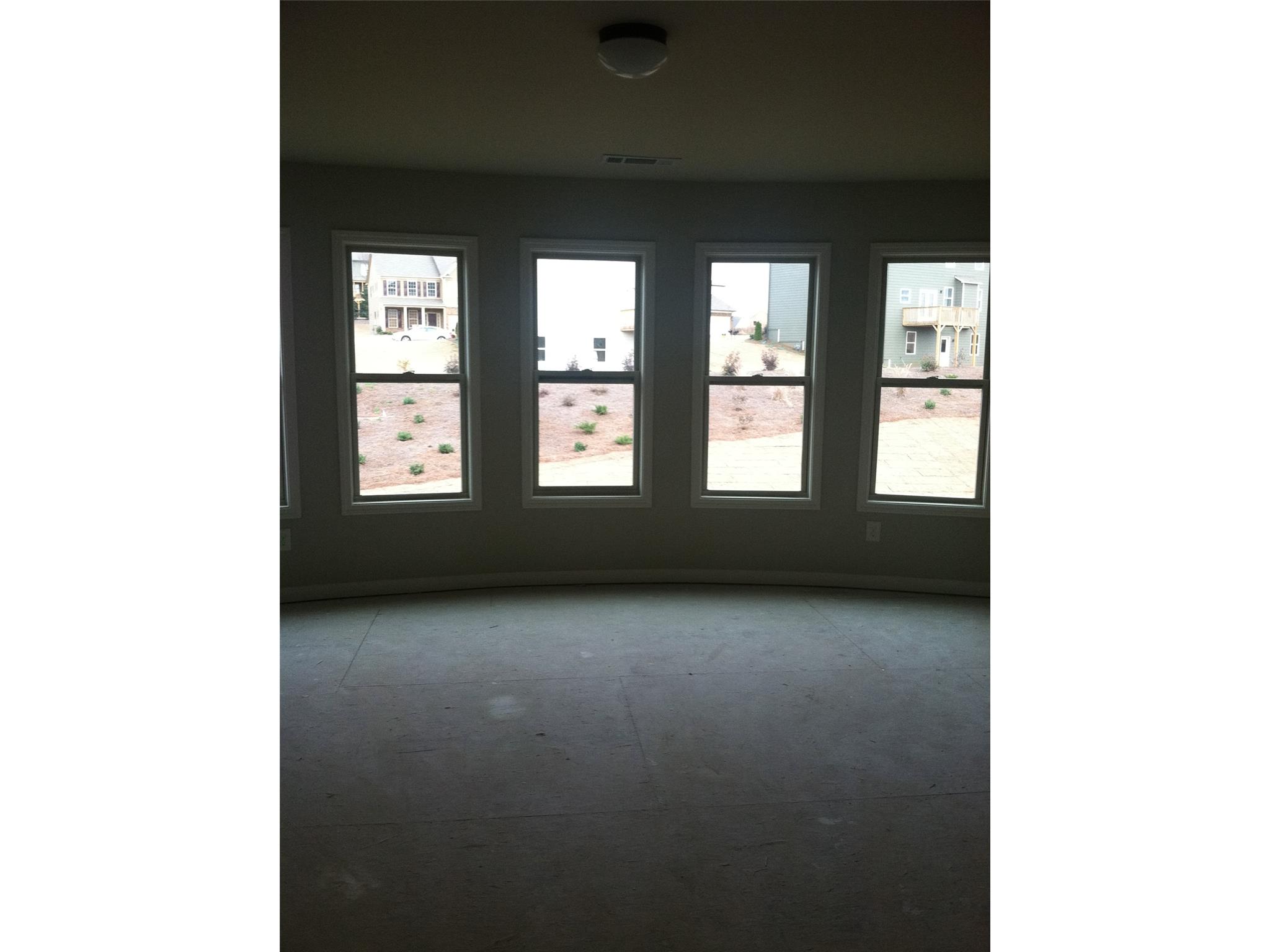 680 Eldridge Dr, Suwanee, GA 30024 photo 6
