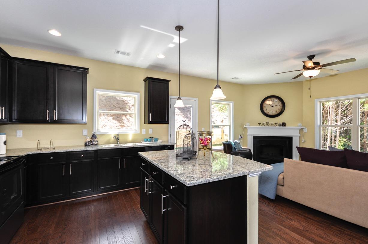 6554 Splitpine Ct, Atlanta, GA 30349 photo 1