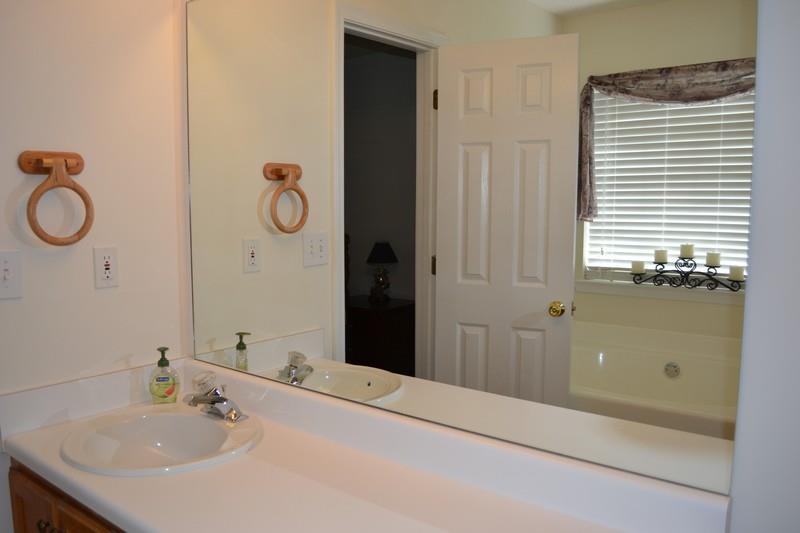 105 Pleasant Hills Dr, Covington, GA 30016 photo 9