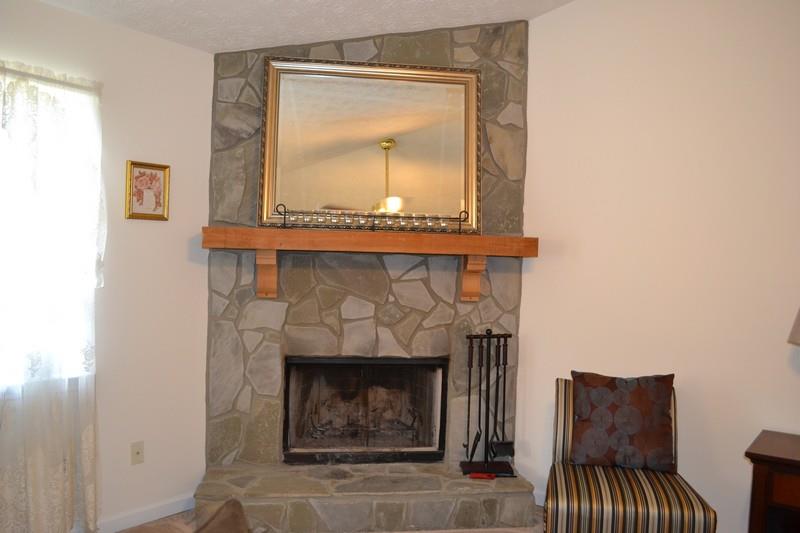 105 Pleasant Hills Dr, Covington, GA 30016 photo 7