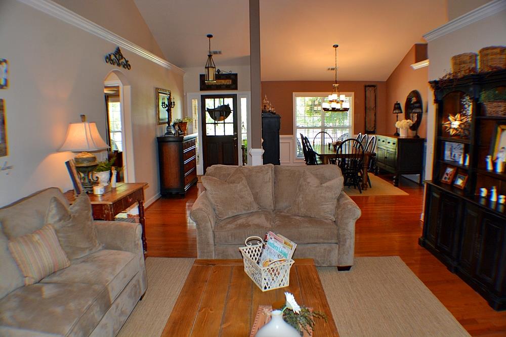 1151 Roberta Dr, Bishop, GA 30621 photo 5