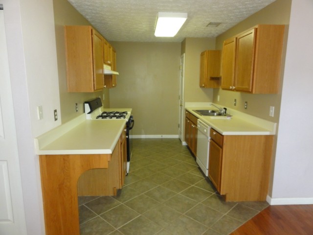116 Ilex Dr, Canton, GA 30114 photo 4