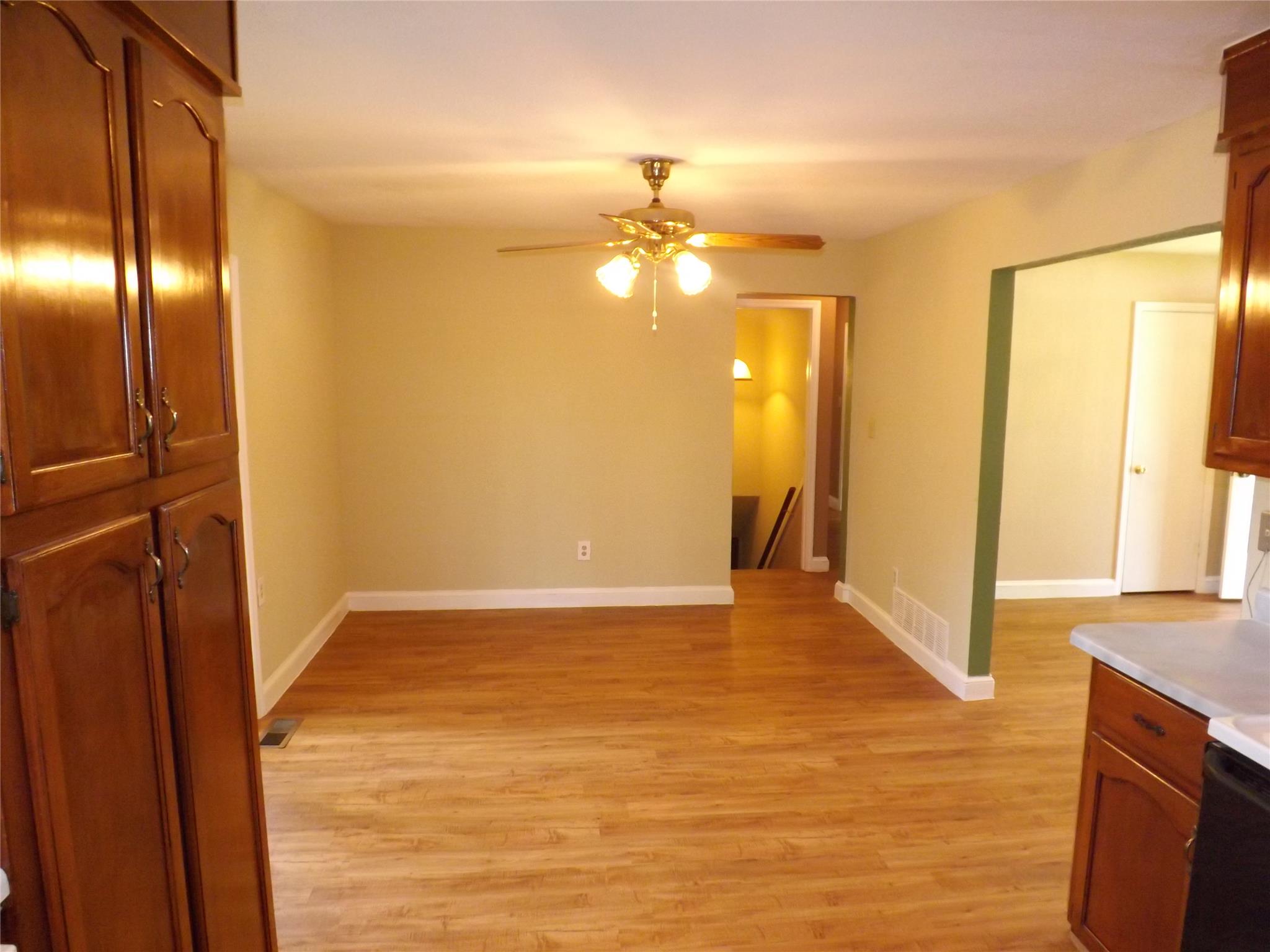 2418 Lambert Dr, Macon, GA 31206 photo 2