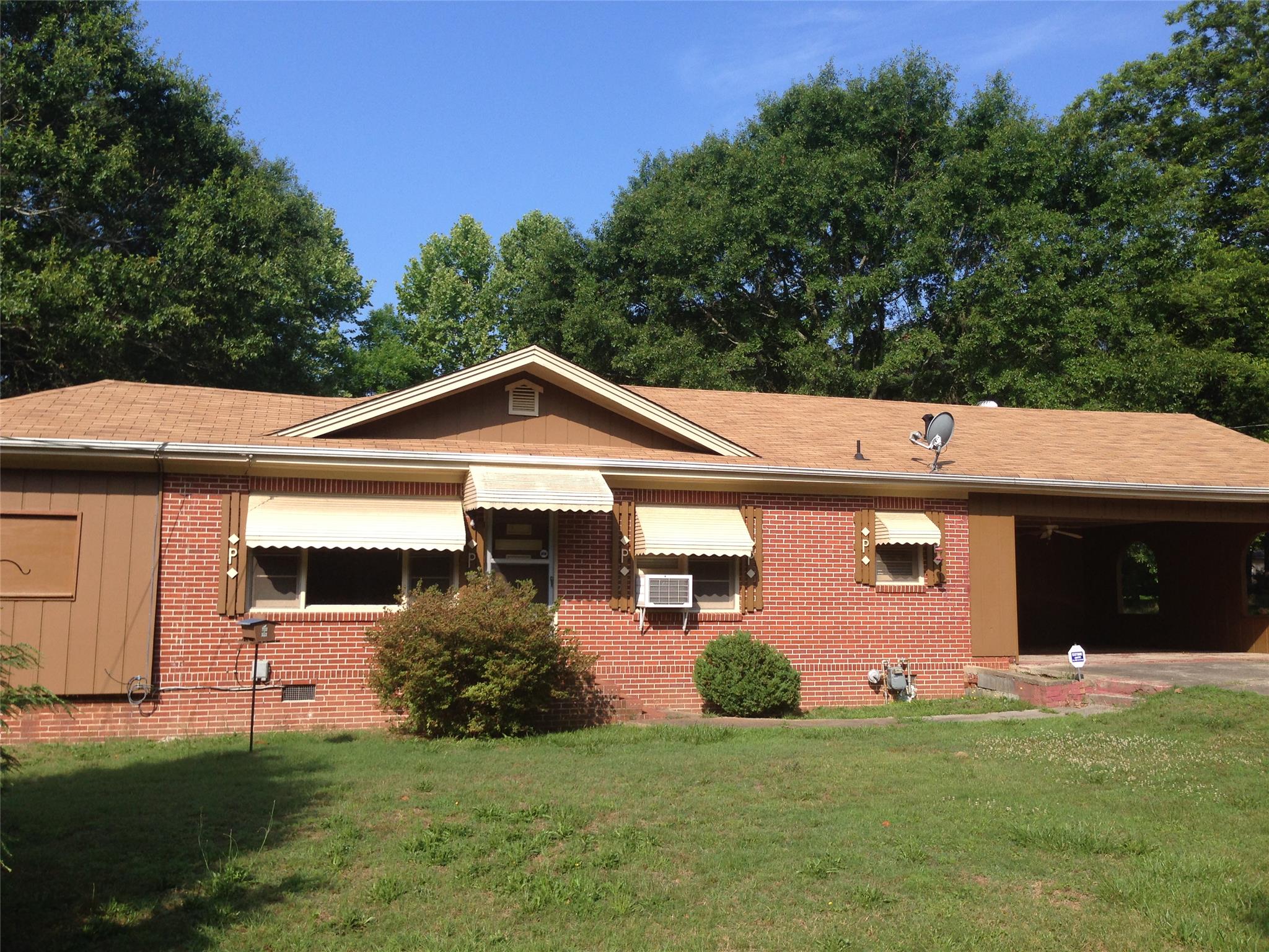 177 Shields St, Winder, GA 30680 photo 1